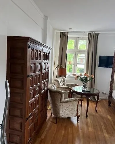 Apartment Bola 25 Guenstige Zentrale Mit Parkplatz
