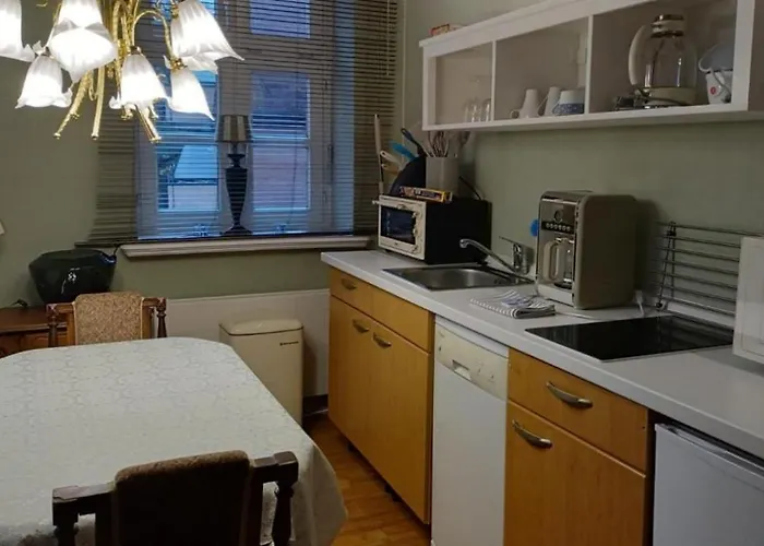 Apartment Bola 25 Guenstige Zentrale Mit Parkplatz Hamburg